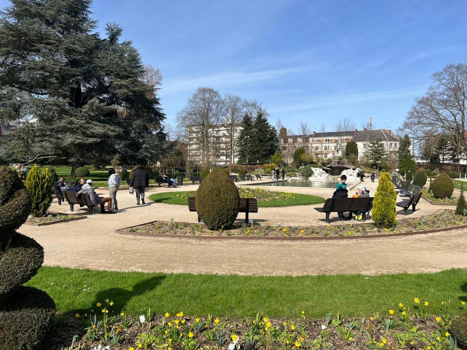 Appartement Au Duleing House Orleans Bagian luar foto